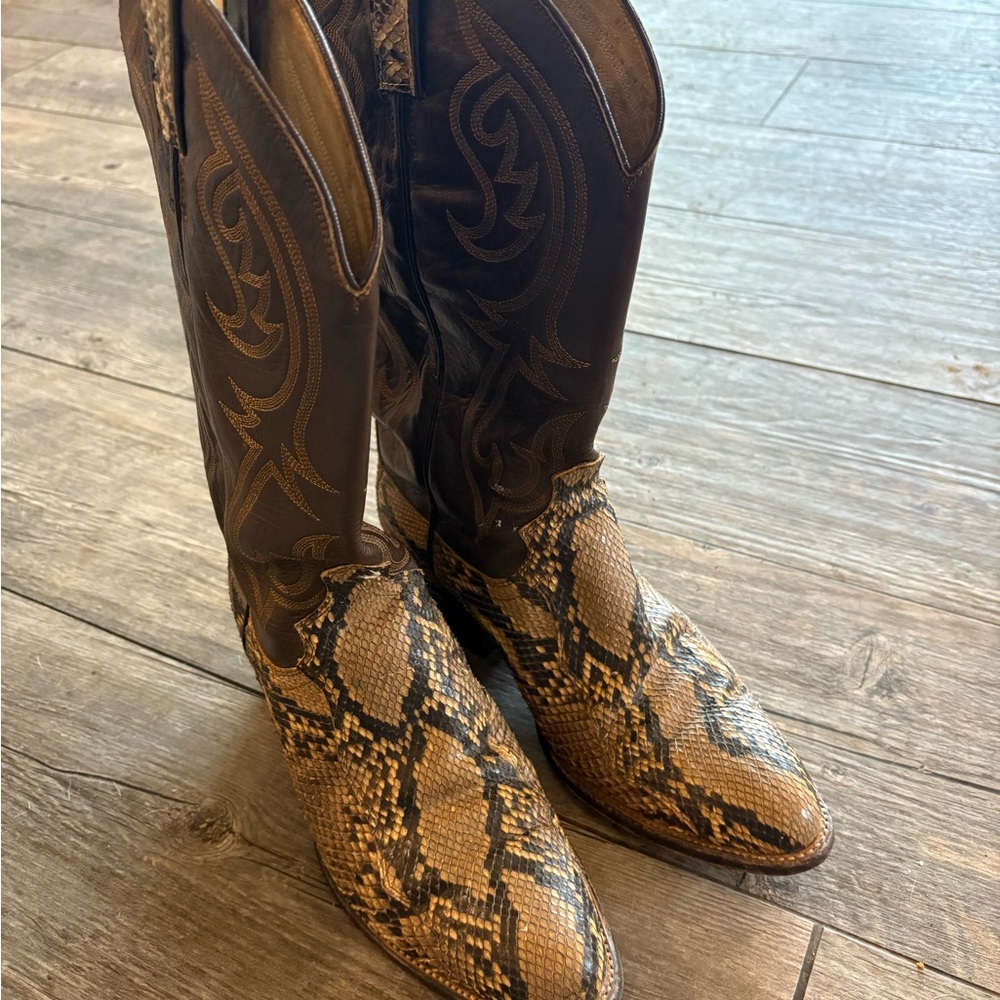 Dan Post Vintage Snake Skin Leather Boots